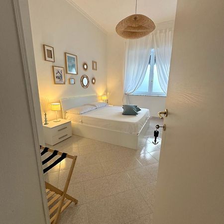 A Due Passi Dal Mare B&B Scalea Exterior foto