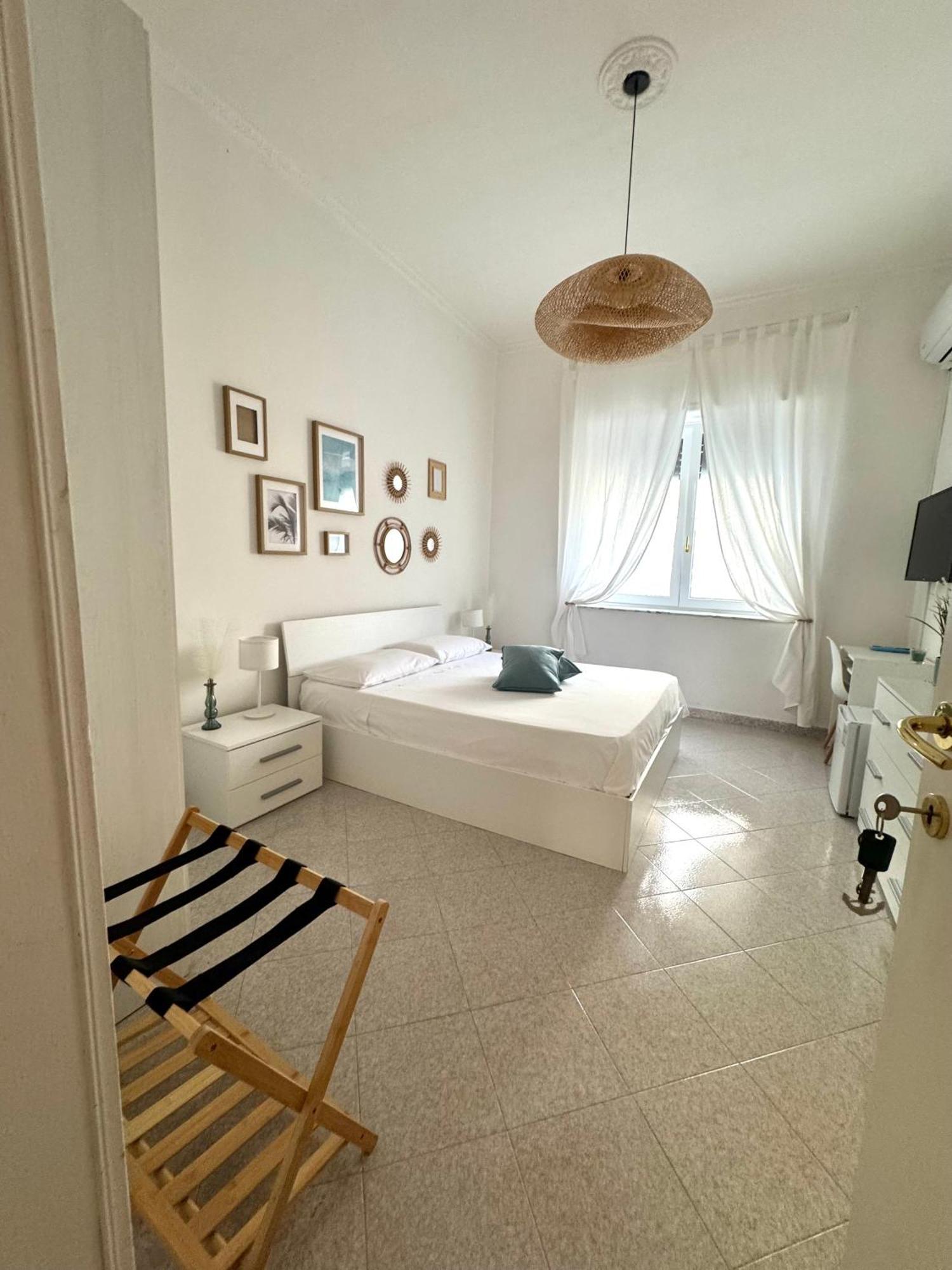 A Due Passi Dal Mare B&B Scalea Exterior foto